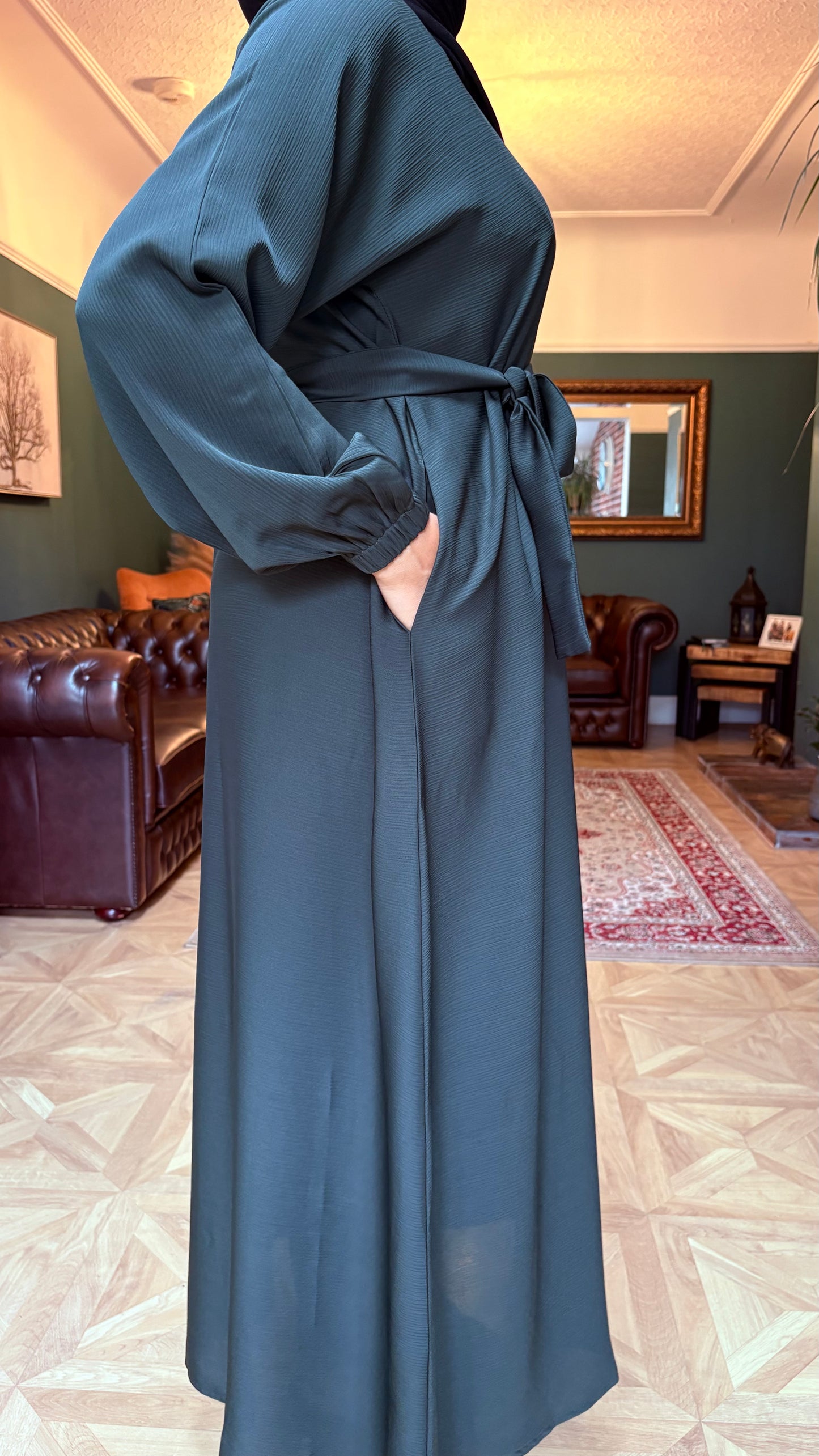 Jade green classic closed abaya