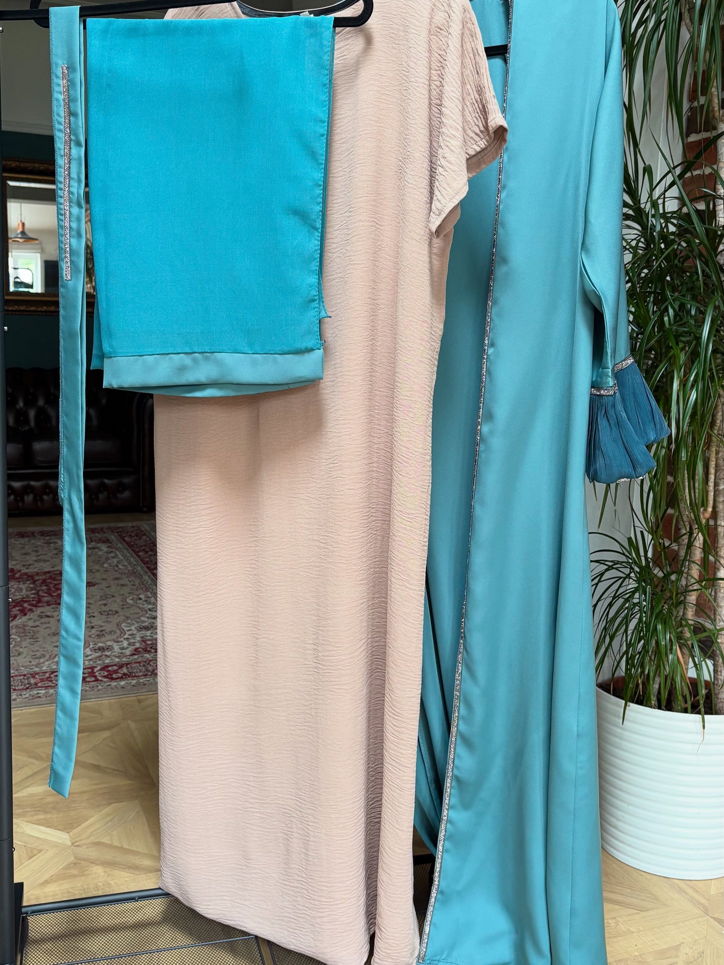 Royal Tealia abaya set