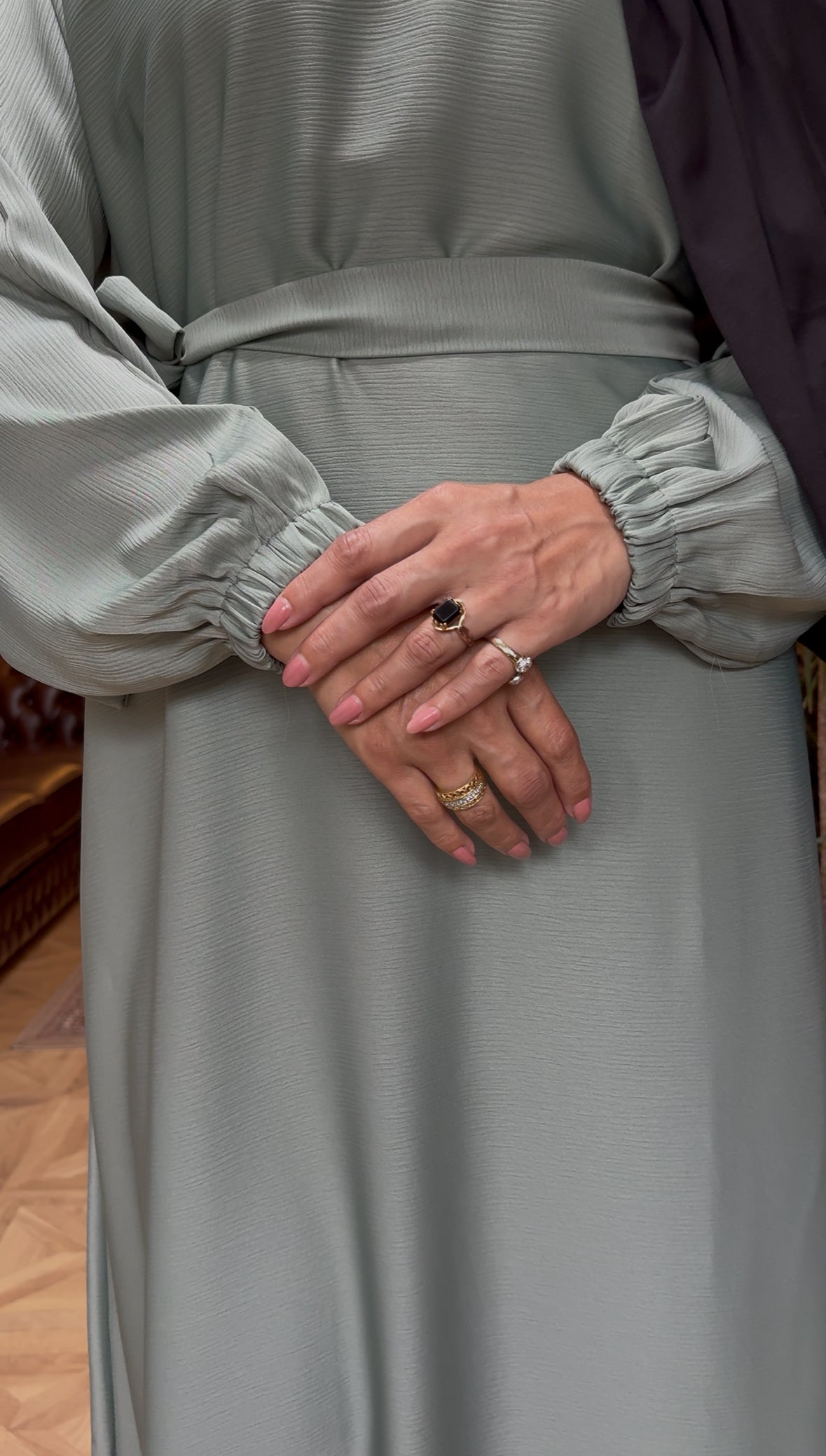 Sage classic closed abaya