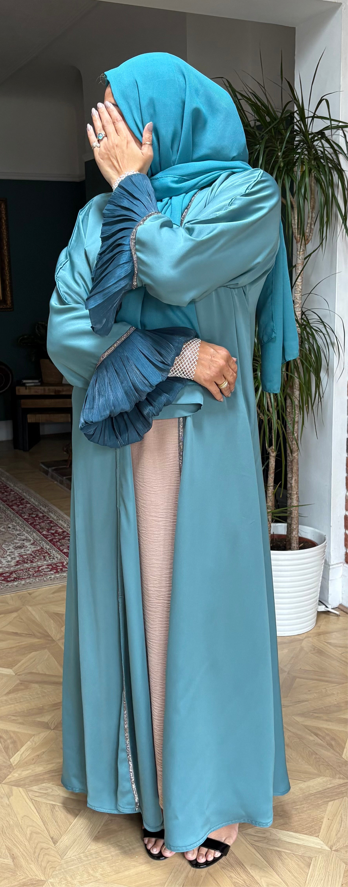 Royal Tealia abaya set